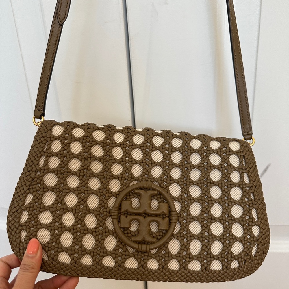 Tory Burch Brown and Cream Crossbody Bag like new!!!